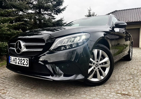 Mercedes-Benz Klasa C cena 79900 przebieg: 176000, rok produkcji 2019 z Gorlice małe 704